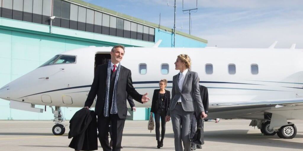 Corporate Flight Management